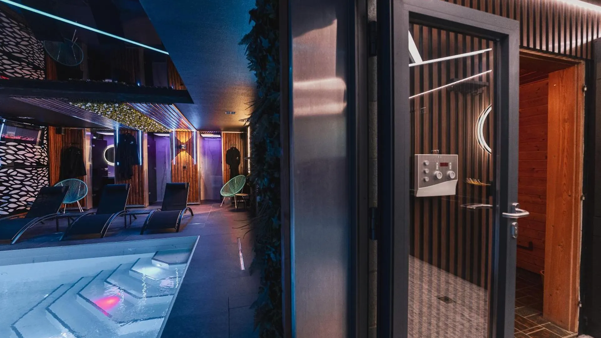 Villa BS Luxury Haus mit Pool Heidelberg
